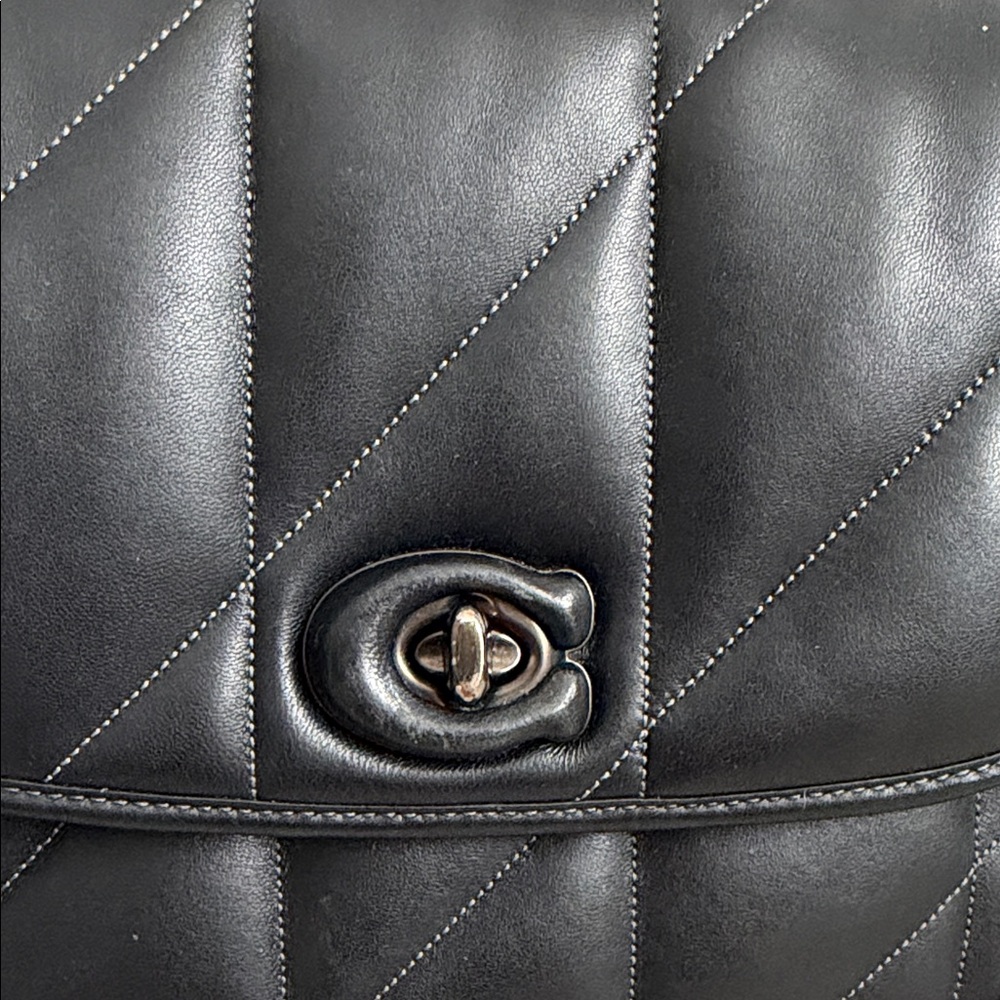 Coach Black Quilted Shoulder Bag - Picture 3 of 6